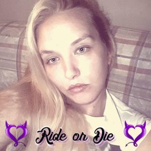 Meet your Posher, Lacee